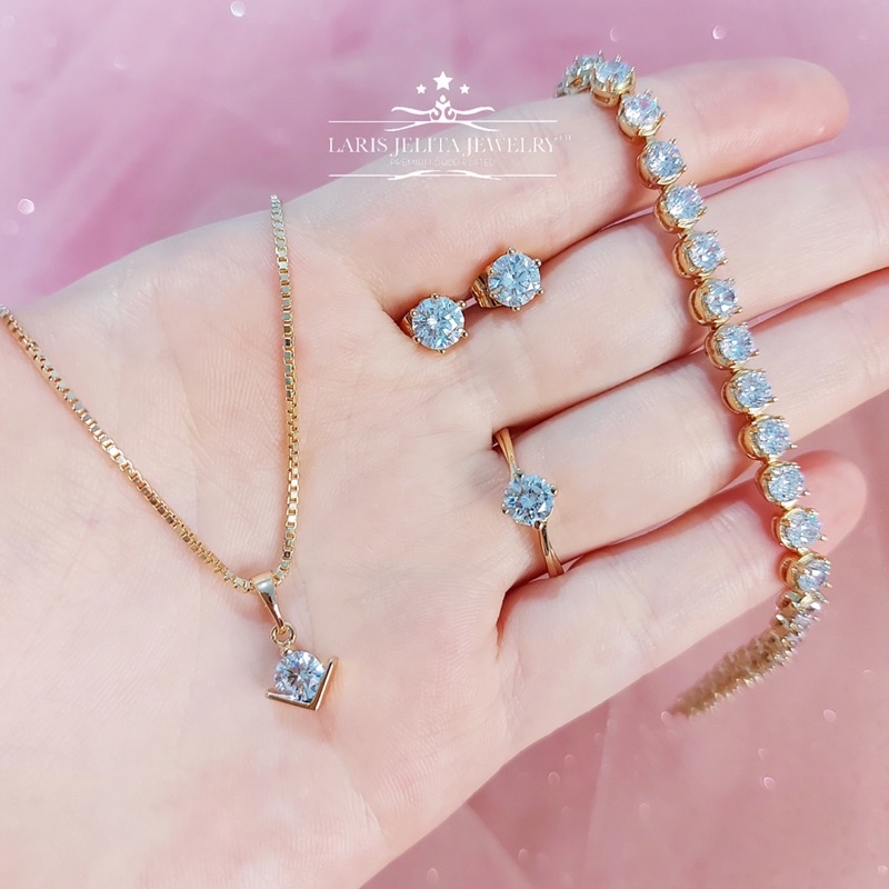Perhiasan Satu Set Solitaire Wanita Simple Elegant Perhiasan Cantik Perhiasan Imitasi Lapis Emas Tit
