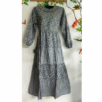 Gamis katun motif kotak komb bunga abu