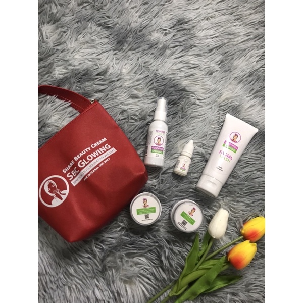 SBC GLOWING PAKET WHITENING/ PAKET FLEK / menyamarkan noda bekas jerawat✨