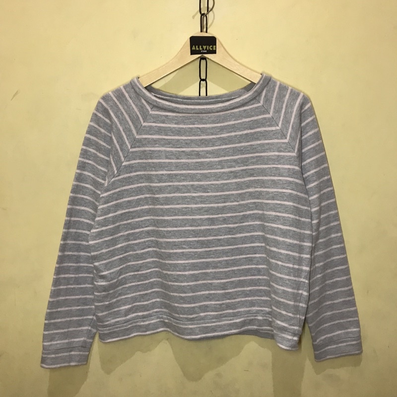 Crewneck Uniqlo Stripe