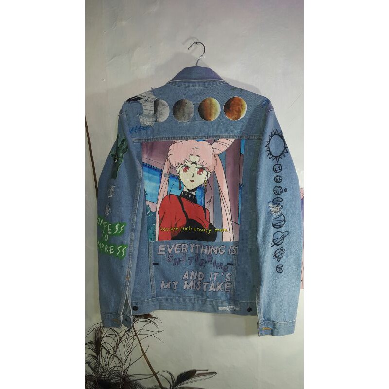 

Jasa Lukis "MOCHIRON" Custom Denim Jacket 90s Aesthetic (HANDPAINTED) SS/21