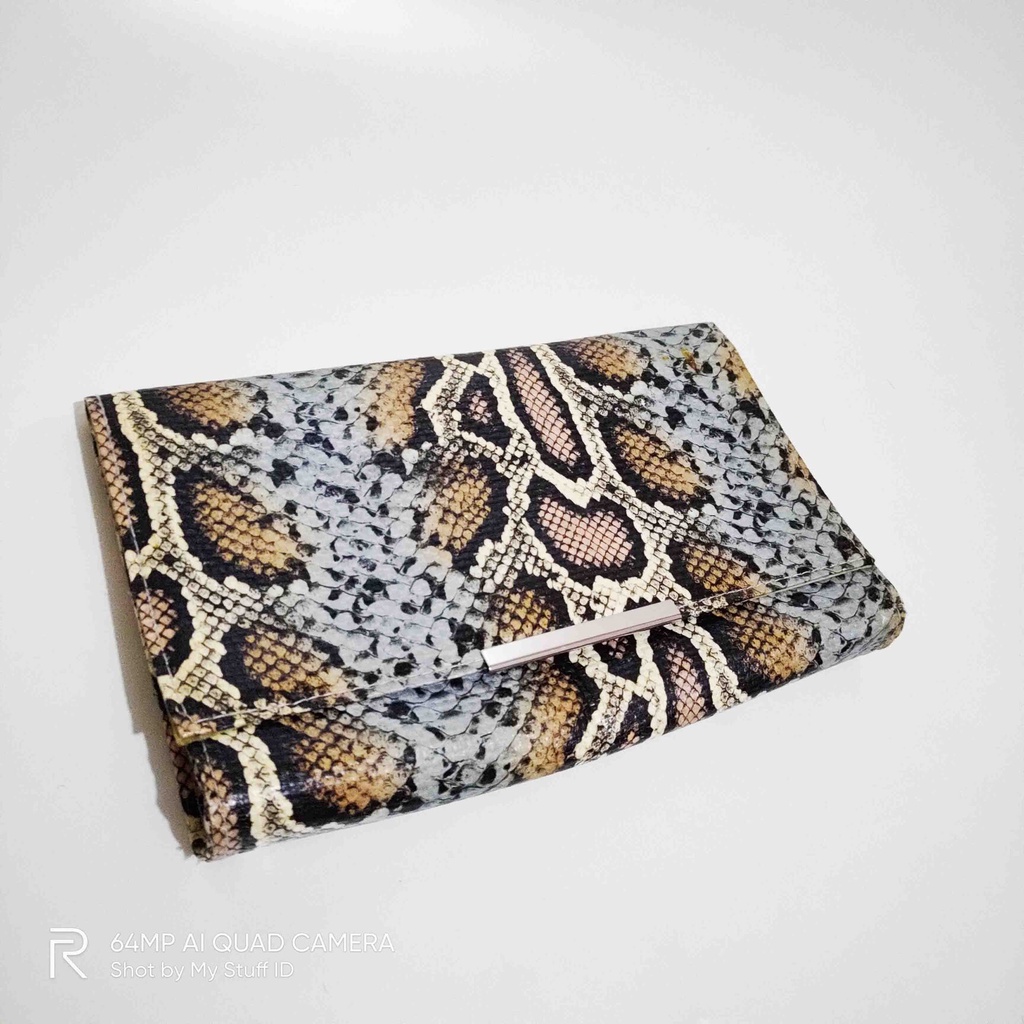 TAS HNM ANIMAL PRINT BEKAS CLUTCH PRELOVED