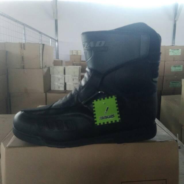 Sepatu tomkins motor road race black