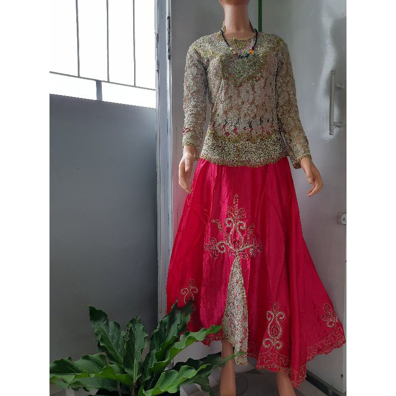 STELAN KEBAYA JODA