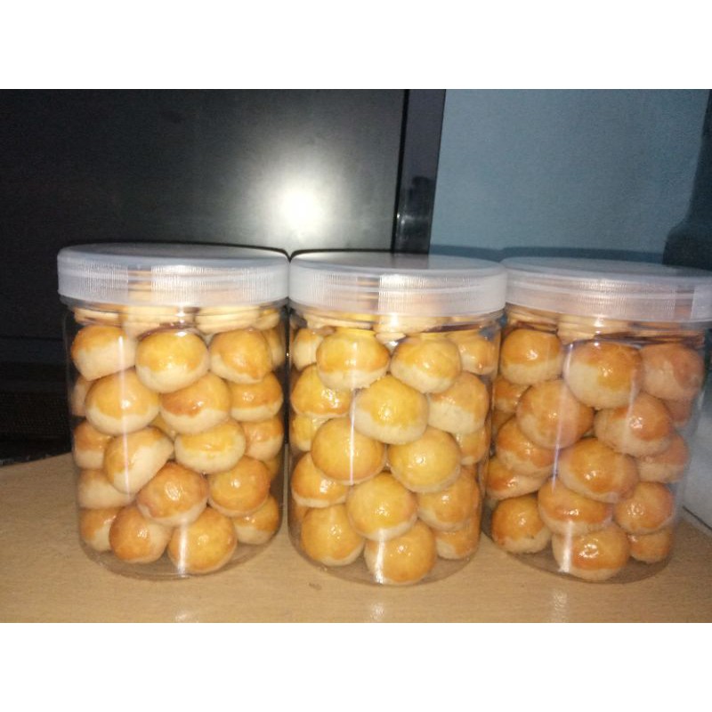 

Nastar selai nanas* 500 gr