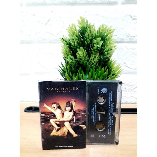 Kaset VAN HALLEN - BALANCE