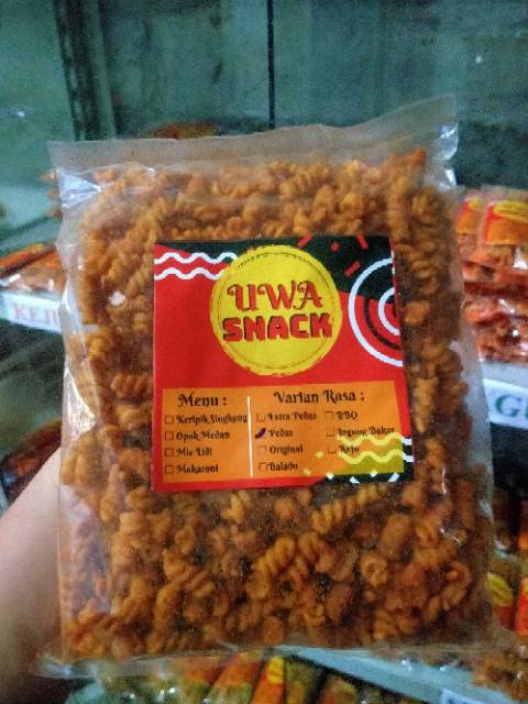 MIE LIDI DAN MAKARONI SPIRAL 1KG UWA SNACK