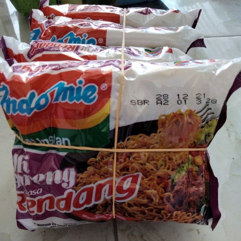 

Indomie goreng rendang