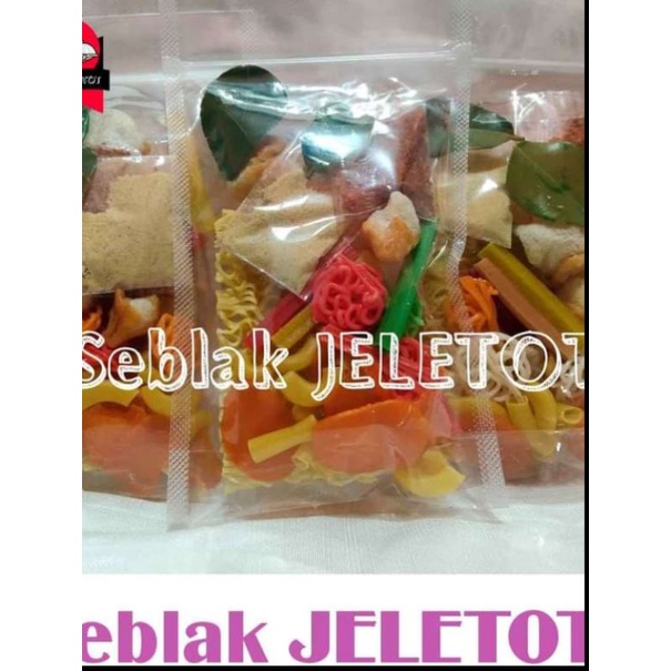 

seblak & cuanki instan