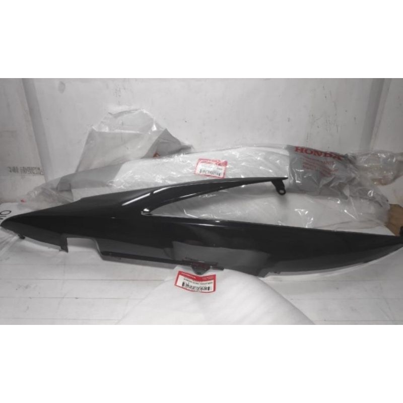 Body belakang Vario 110 fi hitam metalik ORI AHM kanan kiri