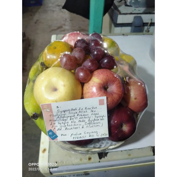 

BESTPROMO paket parsel buah-buahan segar only 120k ajaaParsel buah Bandung