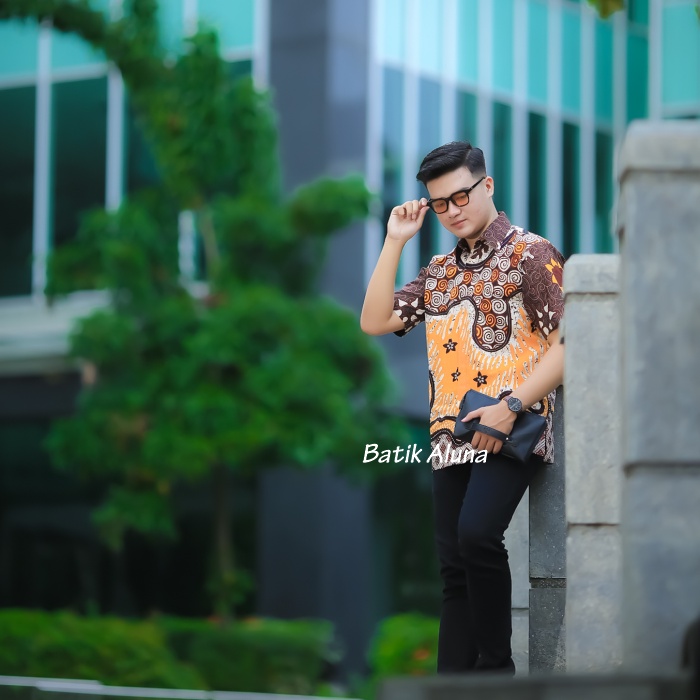 Baju Batik Pria Lengan Pendek Premium Modern Terbaru Produsen Pabrik Batik Aluna PD 025