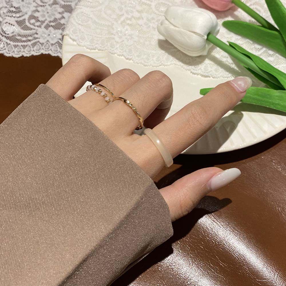 4pcs / set Cincin Manik-Manik Resin Geometris Warna-Warni Gaya Retro Korea Untuk Wanita