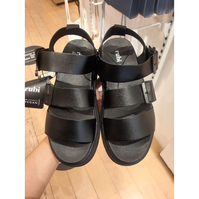 sepatu wanita rubi / kim combat sandal