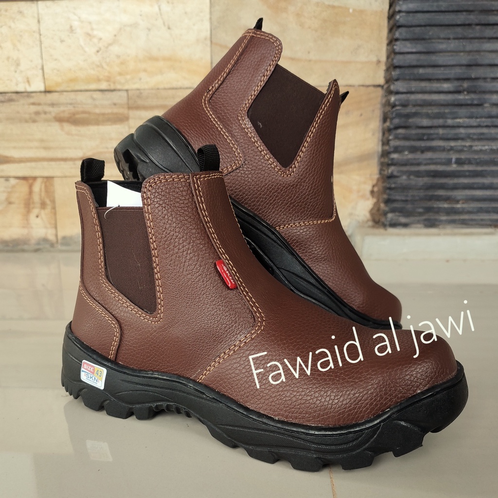 Sepatu Safety Septi Elastis Slip On Keselamatan Kerja Proyek Pabrik Bengkel Mekanik Kulit Impor Ujung Besi Sepatu Safety Shoes King SKN Terlaris