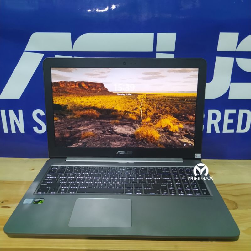 Laptop bekas murah Asus zenbook UX510UXK core i7 dual vga GTX  ram 8 ssd m2 led 15 inch IPS FullHd c