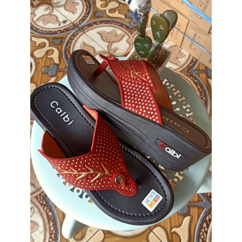 wedges cewek terbaru merk calbi dewasa remaja  sandal japit jepit  hak tinggi