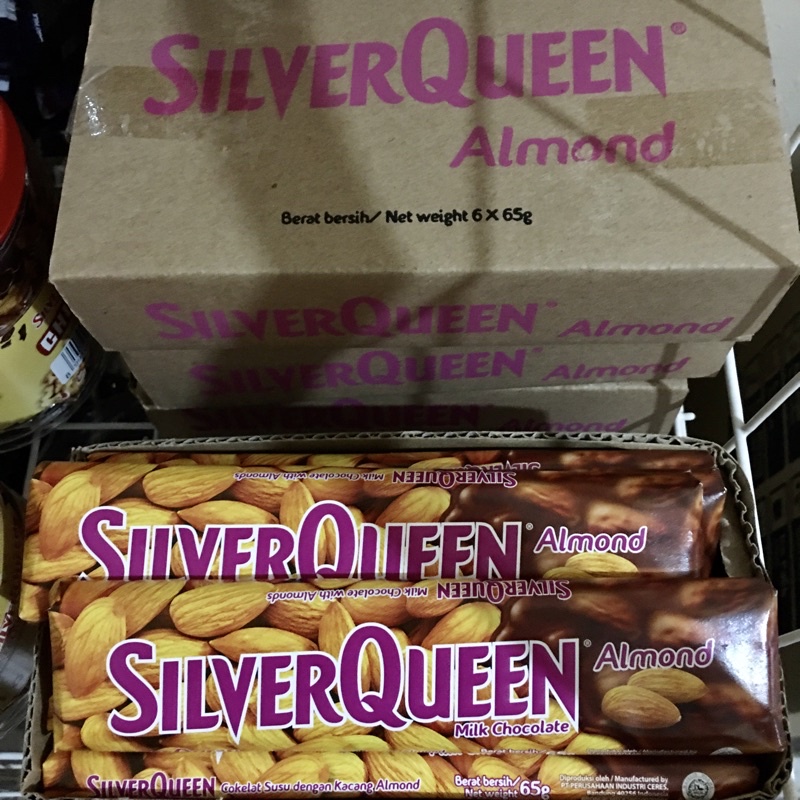 

Silverqueen Almond, Cashew 55gr 1box 10pcs