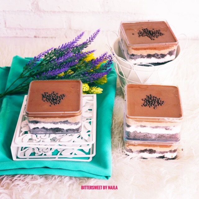 Bittersweet By Najla Semarang - TURKISH DESSERT BOX