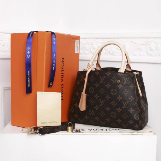 LV Montaigne 41055# with Box Semipremium