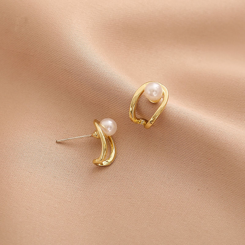 Fashion Fake Pearl Earrings U Shape Ear Stud Minimalism Jewelry Female Earring Newest