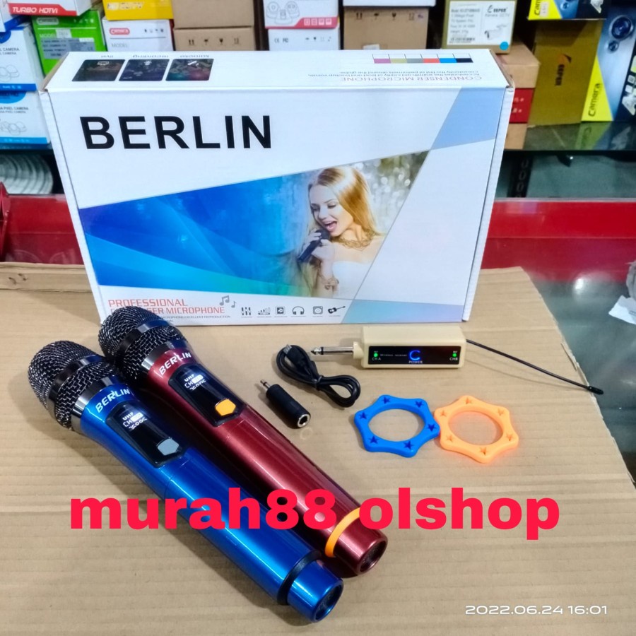 MIC WIRELESS WERLES BERLIN BL W108 2 MIC FULL RECHARGE ORIGINAL