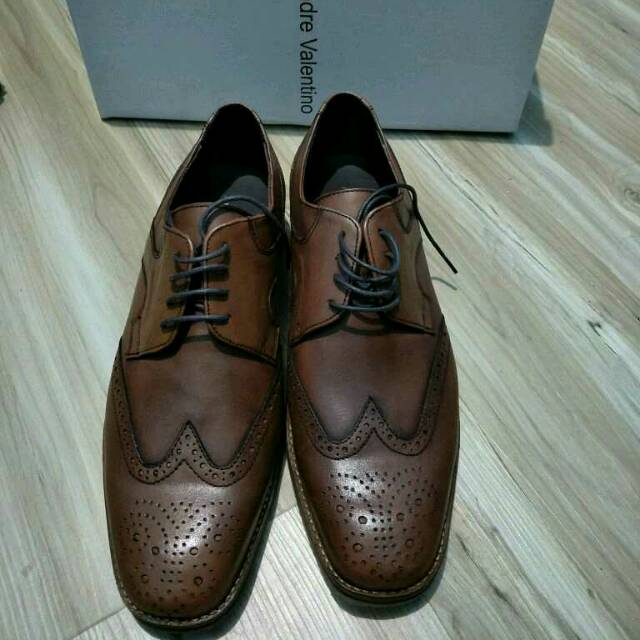 Andre Valentino shoes