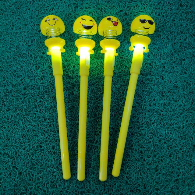 

Pen Ring Gel emoticon lampu isi 12 pcs