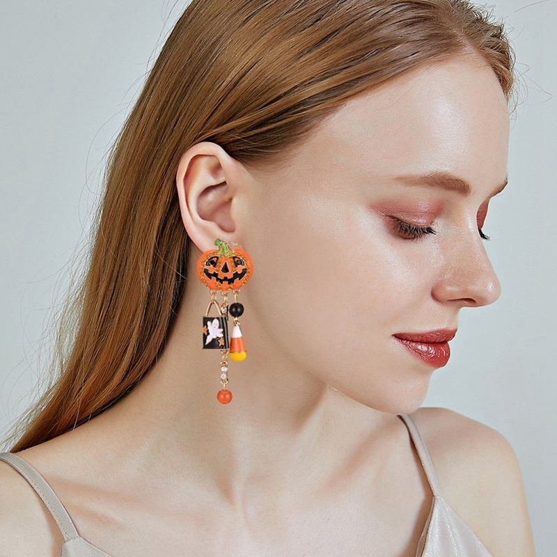 Anting Bentuk Labu Halloween Bahan Stainless Steel