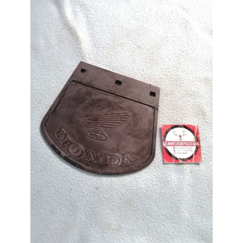 Karet Spakbor depan Jumbo