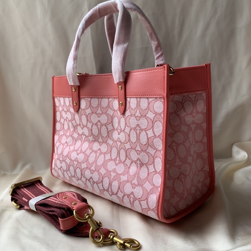 Coach Field Tote 30 In Signature Jacquard (C3282) Pink