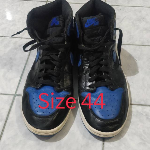 Sepatu jordan retro royal blue