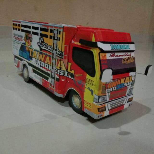  Miniatur  truk  TAWAKAL  canter Shopee Indonesia 