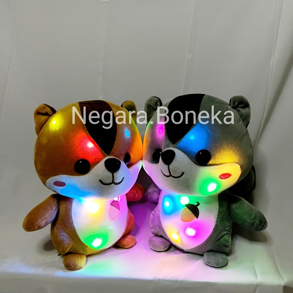 Boneka Tupai LED Lucu Hadiah Untuk Anak - Anak / Mainan Mewah Model Duduk