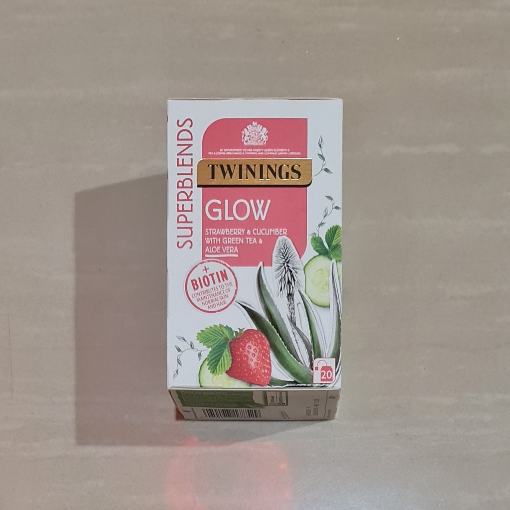 Twinings Superblends Glow Strawberry Cucumber Green Tea 20 x 2 Gram