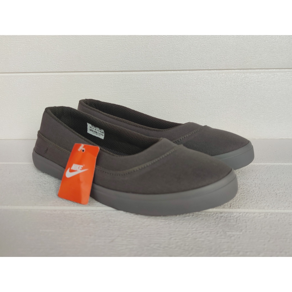 SEPATU WANITA SLIP ON ABU ABU BLT05/SEPATU SLIP ON WANITA/SEPATU FLAT SANTAI KERJA KULIAH