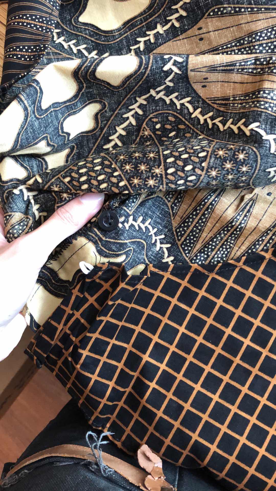 Leon - Tama Top / Atasan Batik Wanita