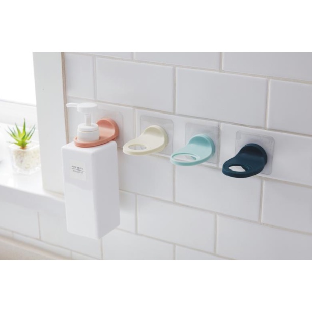 Rak Hanger Gantungan Dinding Tempat Botol Shampoo Sabun Desinfectant HandSanitizer Dispenser Perekat