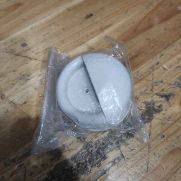 tarikan pintu pvc kamar mandi bulat