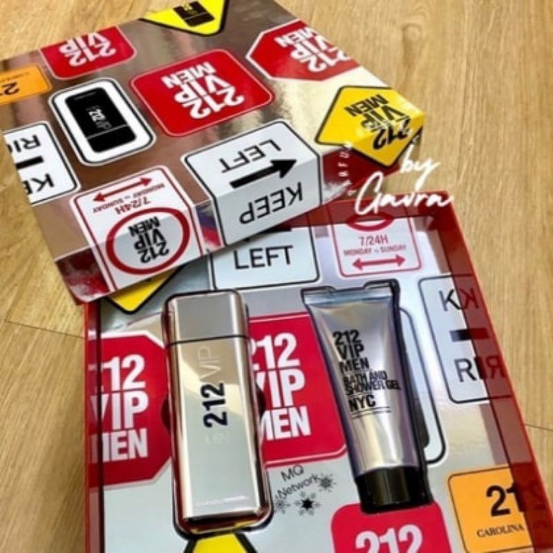 Parfum Original Carolina Herrera 212 VIP Men Gift Set
