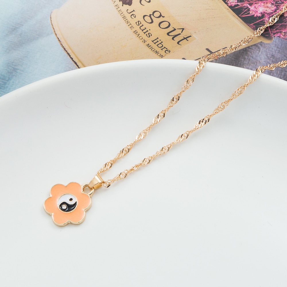 Fashion Flower Y2K Necklace for Women Yin Yang Symbol Pendant Jewelry