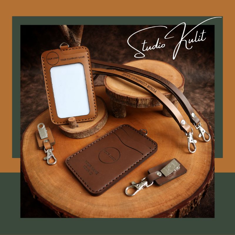 

Lanyard ID Card / ID Card Holder Kulit / Name Tag Kulit Custom Gravir Nama Logo