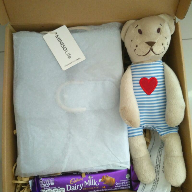 

kado ulang tahun/ kado pacar/ kado widuda/ hadiah