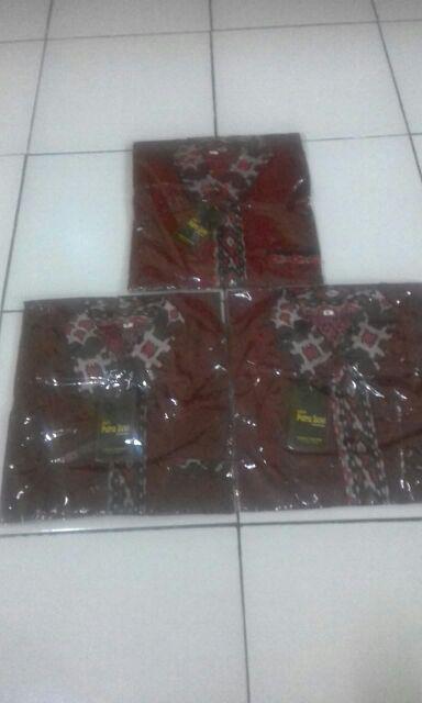 Seragam Batik Couple Kemeja Atasan Batik Couple Warna Merah Marun Maroon Murah