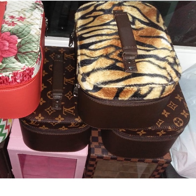 Tas Make Up Pounch dan Kosmetik Cantik Beauty Case Organizer Leopard