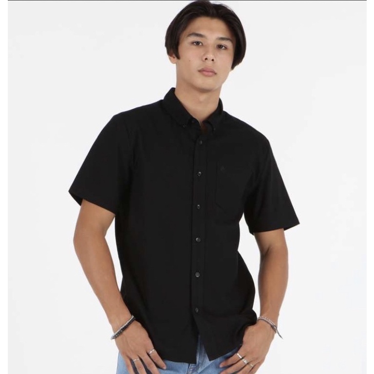 VOLCOM kemeja lengan pendek hitam original 100% sale