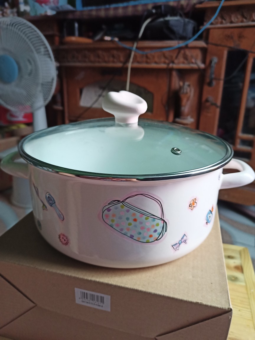 Panci, Dutch Oven Enamel Chefina D24cm W/glass Lid Beauty In The Kitchen