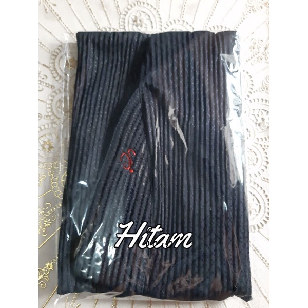 BERGO PLISKET GOTIK/JILBAB MURAH/KHIMAR INSTAN-Hitam
