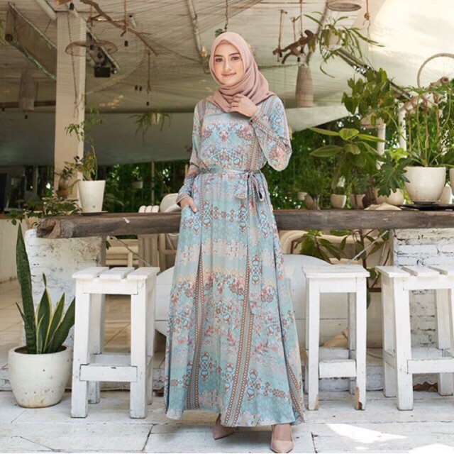 Qena dress heaven lights