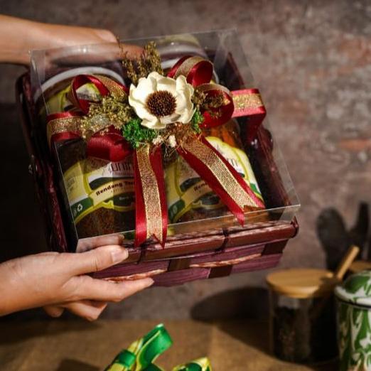 

Parsel Ramadan/Parsel Lebaran Rendang Uninam Hampers Salasuk